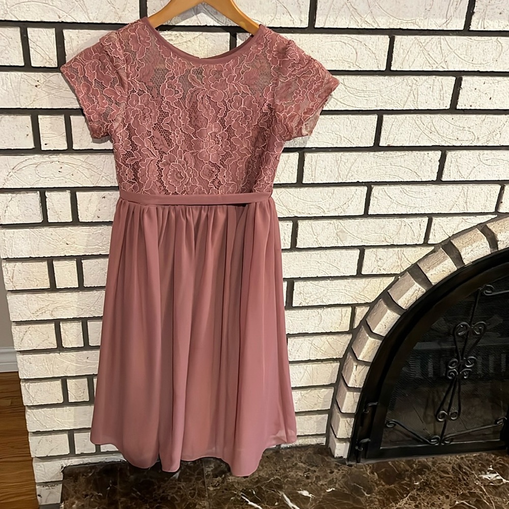 Girls dress